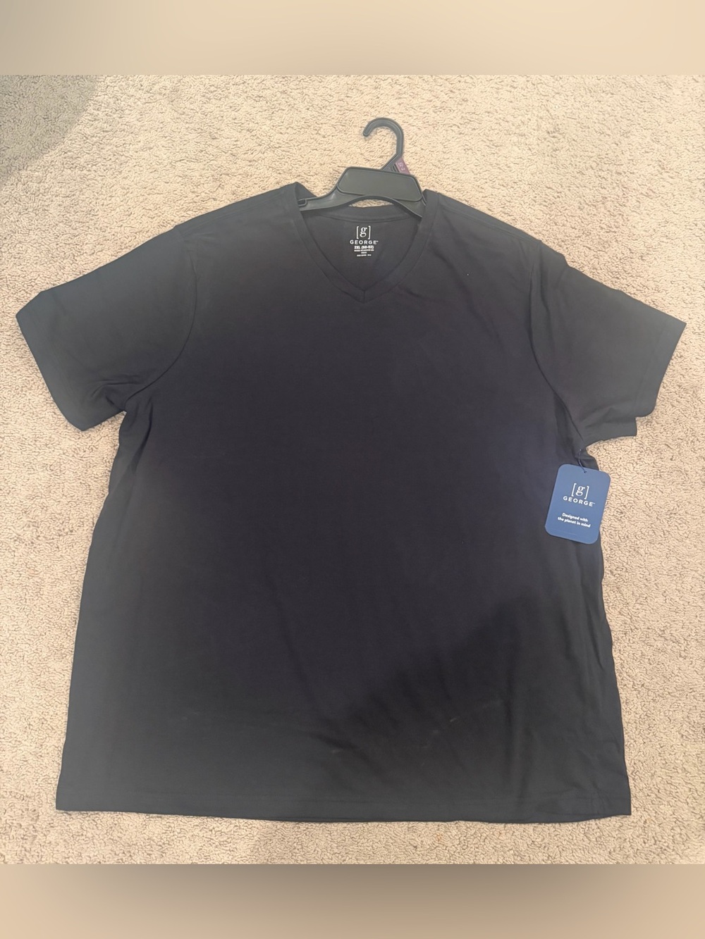 “New” Lots of 4 George Men’s Black V-Neck Tee sizeXXL “12pcs on hand”